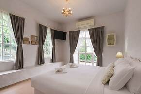 Villa La Flora Kanchanaburi