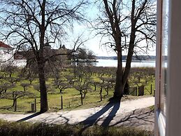 Gripsholms Bed & Breakfast