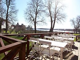 Gripsholms Bed & Breakfast