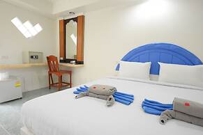 Simple Life Cliff View Resort