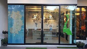 Simple Life Cliff View Resort