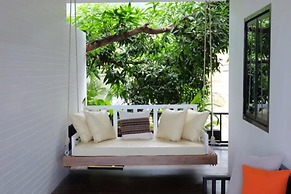 Simple Life Cliff View Resort