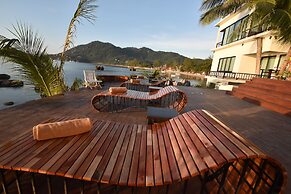 Simple Life Cliff View Resort