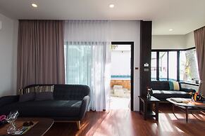 Simple Life Cliff View Resort