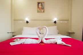 Maxi Hotel Kedonganan