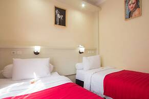 Maxi Hotel Kedonganan