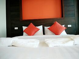 The Sea At Lanta Hotel