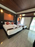 The Sea At Lanta Hotel