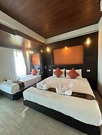 The Sea At Lanta Hotel