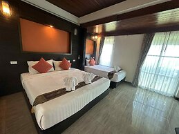 The Sea At Lanta Hotel