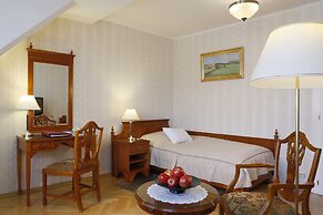 Hotel Bristol Palace