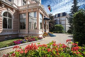 Hotel Bristol Palace