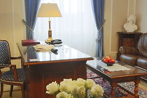 Hotel Bristol Palace