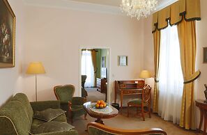 Hotel Bristol Palace