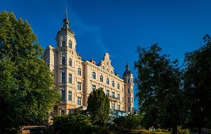 Hotel Bristol Palace