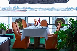 Hotel le Marly