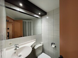 Brit Hotel Saint-Quentin
