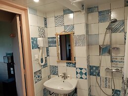 Brit Hotel Saint-Quentin