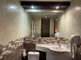 Brit Hotel Saint-Quentin