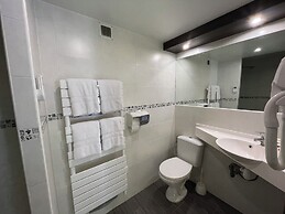 Brit Hotel Saint-Quentin