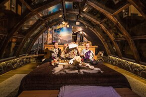 Lapland Northern Lights Hotel Ilveslinna