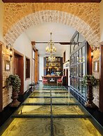 Hotel 1207 Special Class