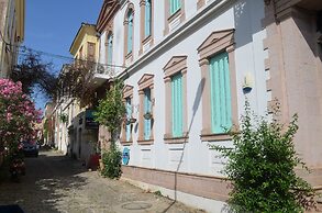 Son Vapur Kuleli Konukevi