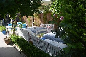 Son Vapur Kuleli Konukevi