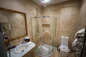 Palazzo Consiglia - IK Collection