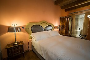 Palazzo Consiglia - IK Collection