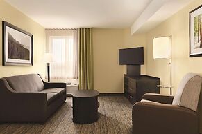 Park Inn by Radisson, Calgary Airport North, AB