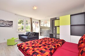 BRETIA apartments & more