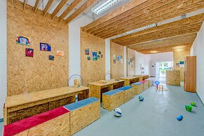 BRETIA apartments & more