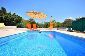 BRETIA apartments & more