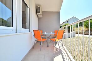 BRETIA apartments & more