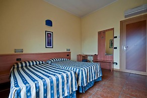 Hotel Blue Ribbon