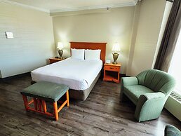 Continental Inn & Suites