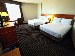 Continental Inn & Suites