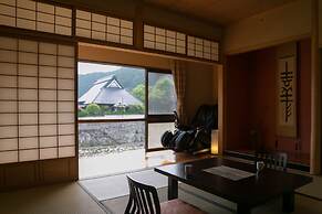 Okutsuso