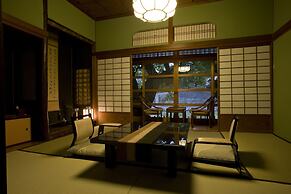 Okutsuso