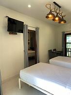 River Kwai Kiri Resort