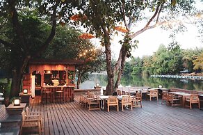 River Kwai Kiri Resort