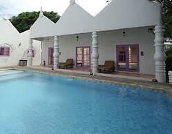 River Kwai Kiri Resort