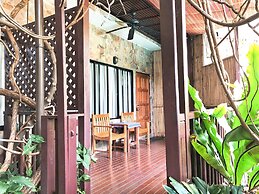 Birds and Bees Resort