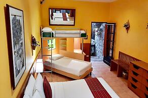 Birds and Bees Resort