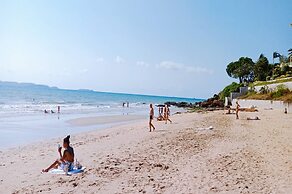 Birds and Bees Resort