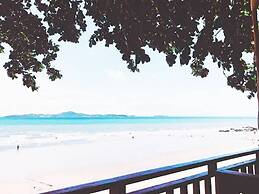 Birds and Bees Resort