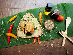 Birds and Bees Resort