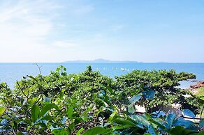 Birds and Bees Resort