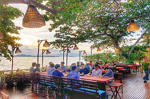 Birds and Bees Resort